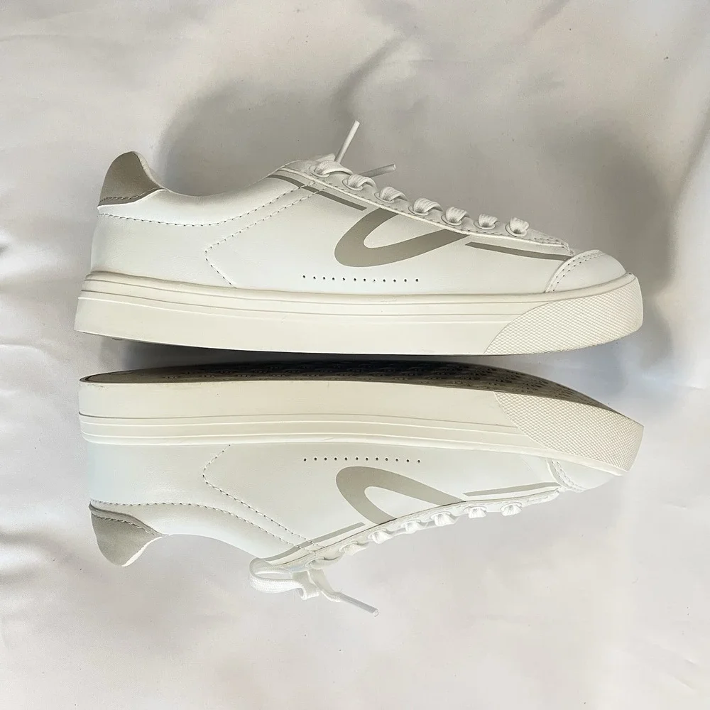 Tretorn Serve Women's Fun Retro Blast Fashion Sneaker Gold White Size 6 Tennis